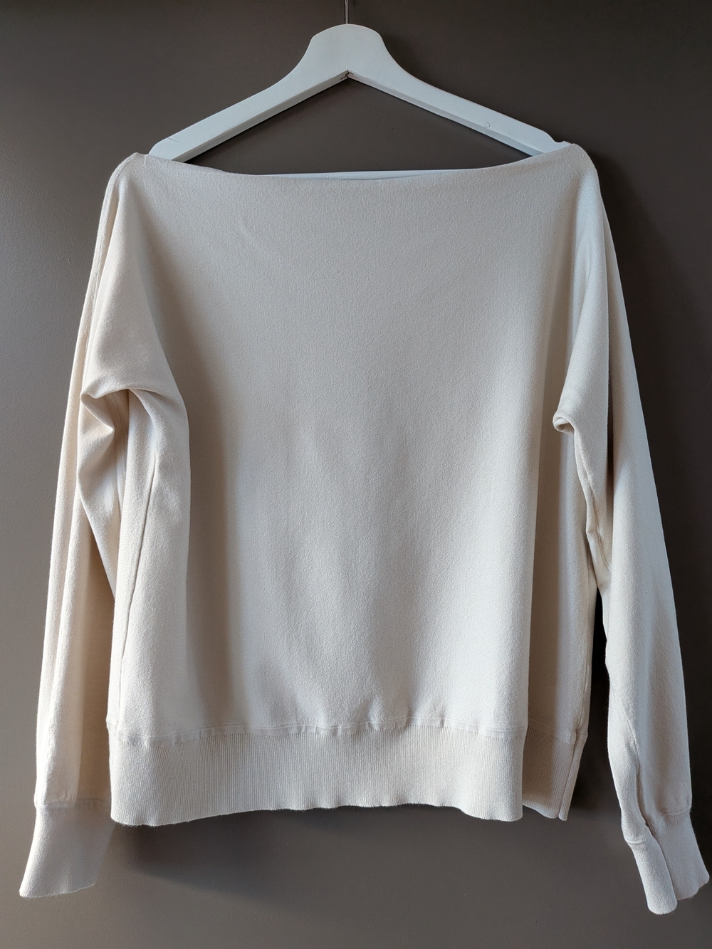 Aritzia Babaton Inspiration Sweater Relaxed Boatneck Cream Off-White Knit Top S